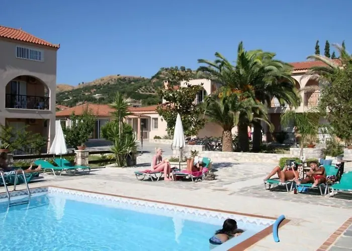 Daniel Hotel (Adults Only)