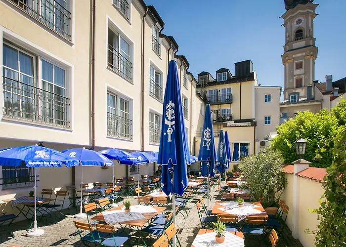 Hotel-Gasthof Hoettl