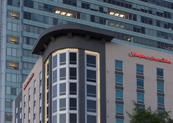 Hampton Inn & Suites Phoenix Downtown