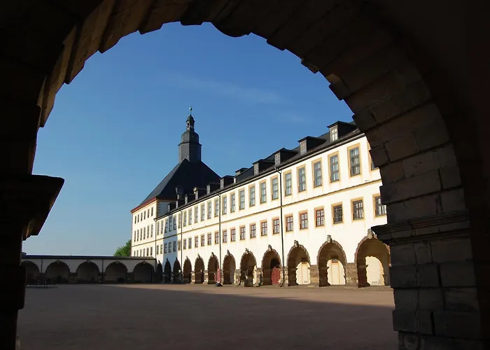 Hotel Garni Am Thueringer Klosstheater