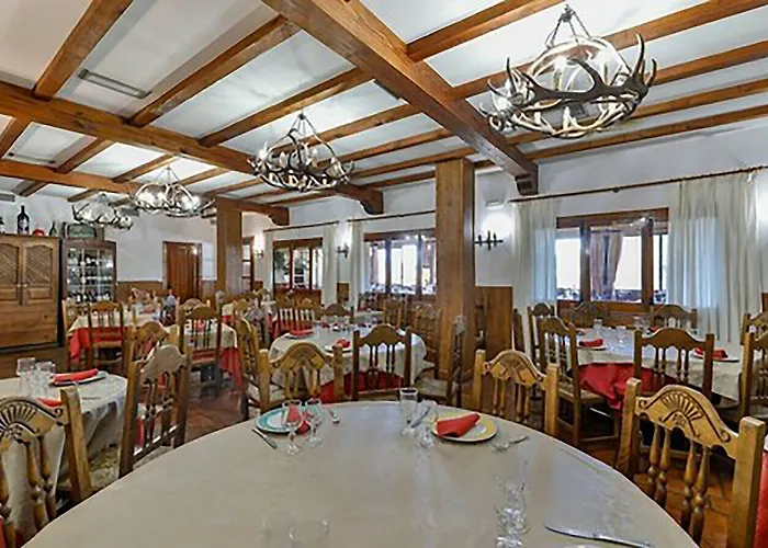 Hostal Alfonso XI