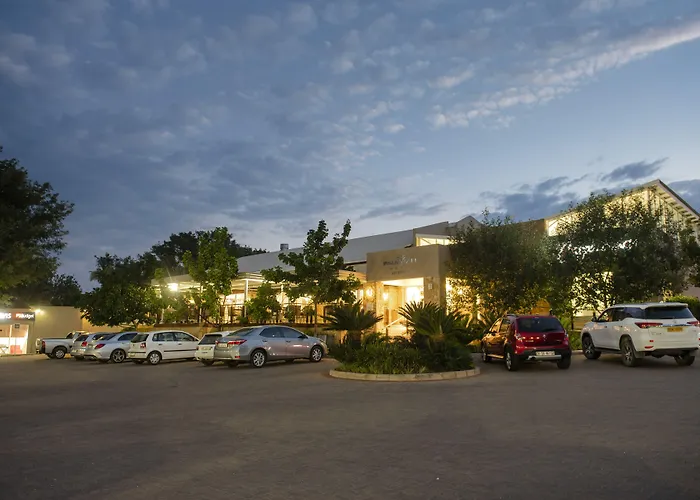 Palm Park Hotel