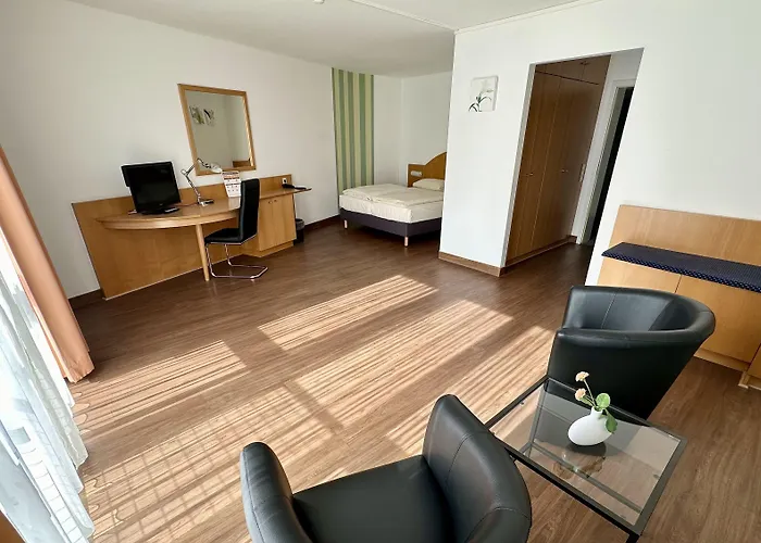 Asgard Hotel