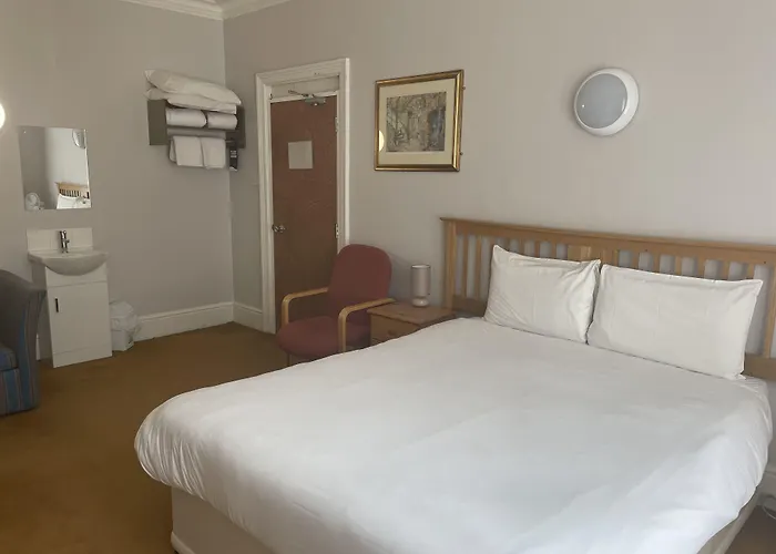 Brookside Lodge