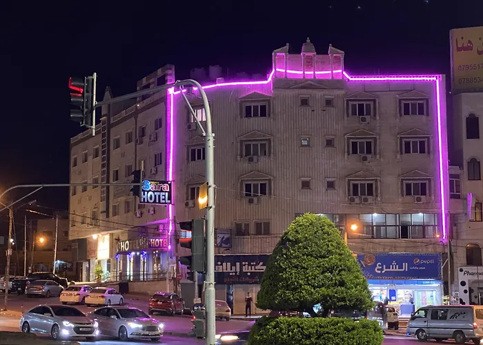 Sara Crown Hotel