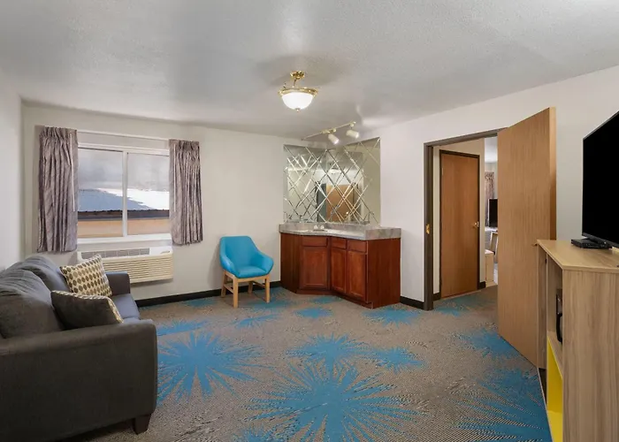 Days Inn By Wyndham Canon City