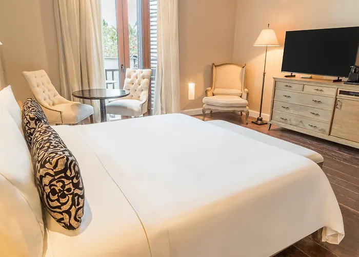 Bastión Luxury Hotel
