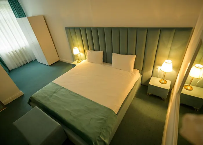 Hotel Queen Vera