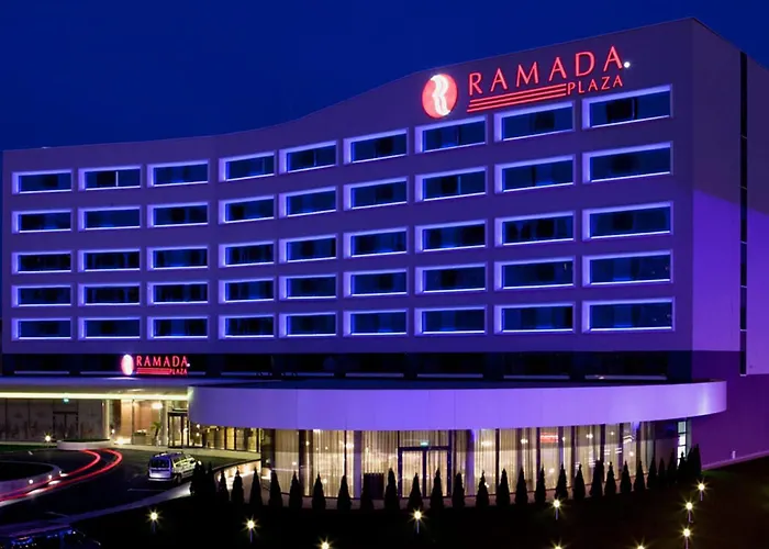 Ramada Plaza By Wyndham Craiova