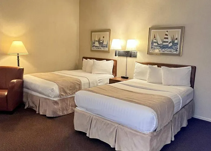 Windjammer Lodge