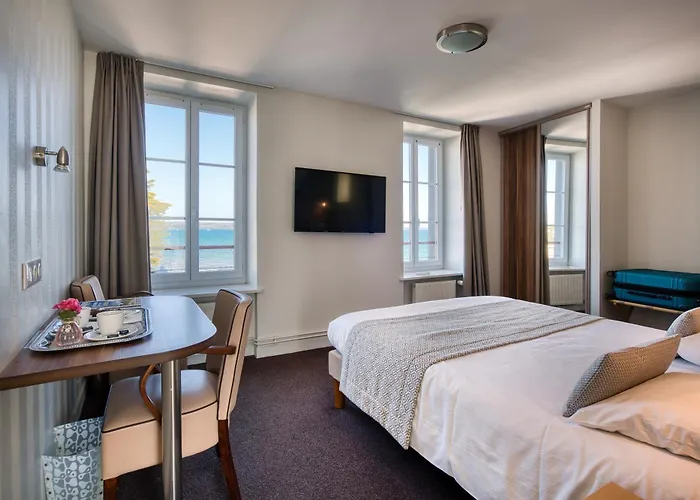 Logis Hotel Belle-Vue