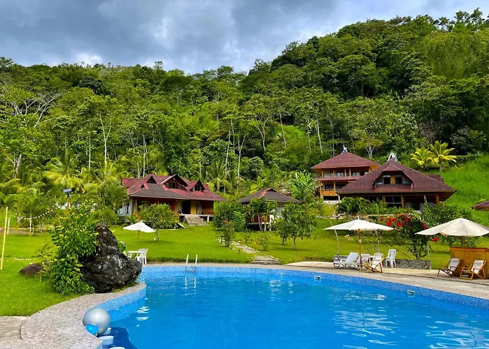 Mercedes Lodge