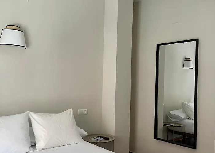 La Vega Rooms