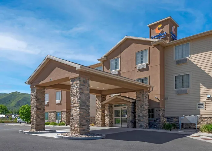 Comfort Inn & Suites Morgan - South Ogden