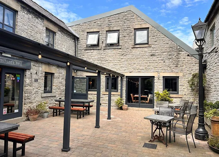 The Merchant'S Yard