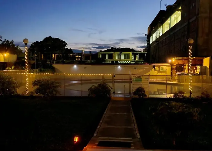 Hotel Tacaloa Inn Experience