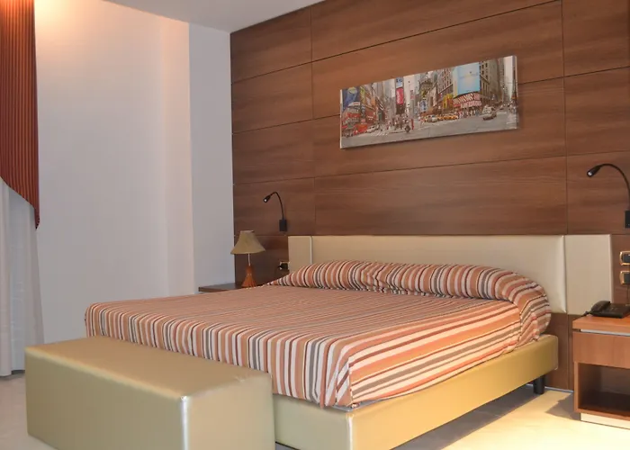 Family Center Hotel