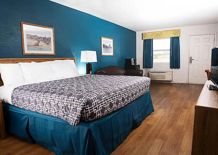 Riata Inn - Marfa