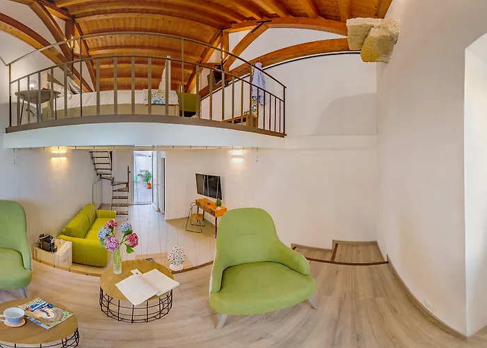 Le Maestranze Deluxe Rooms
