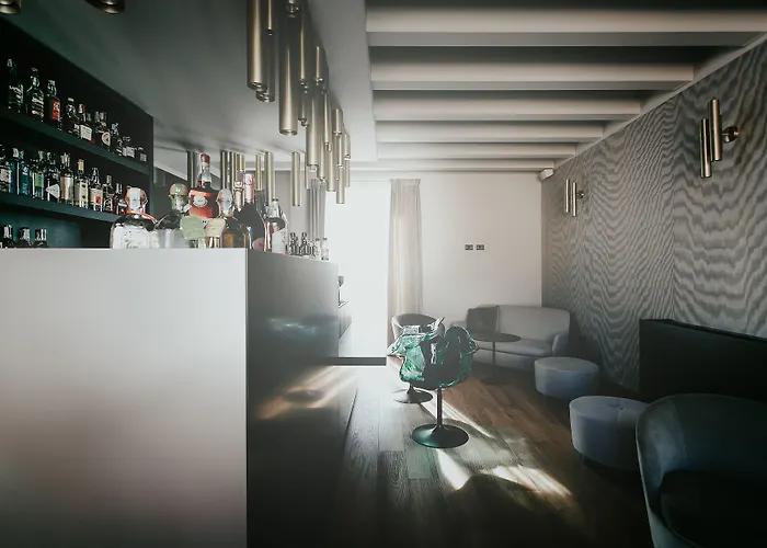 Bacã Suites, Restaurant&Bar