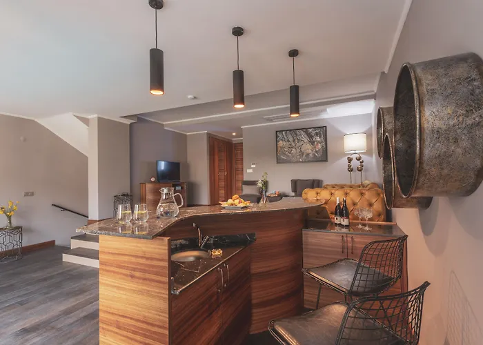 Orka Cove Hotel Penthouse & Suites Adults Only