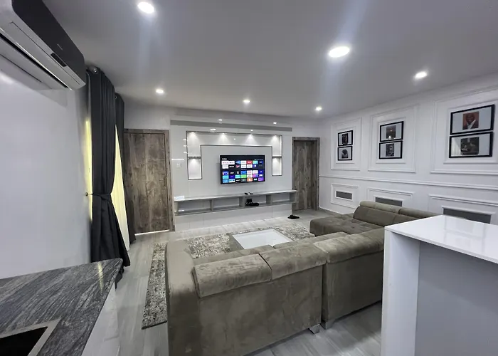 Volantis Gold Suites