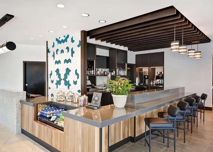 Hyatt Place Fresno