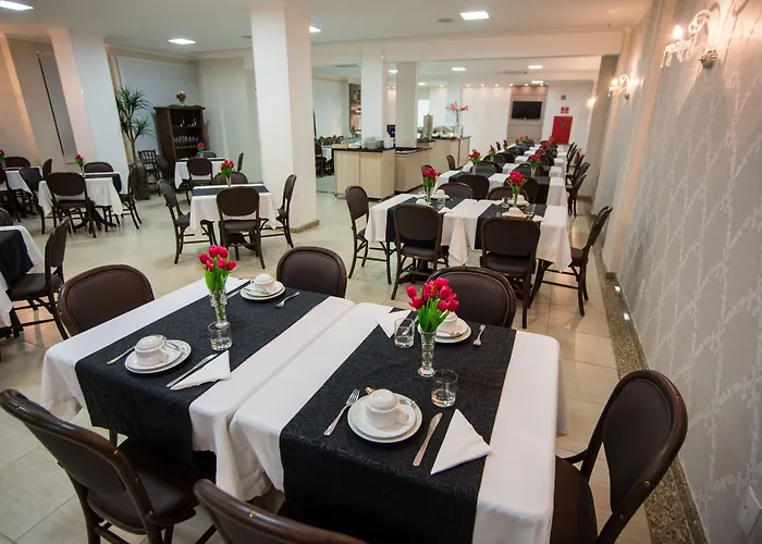 Francisco Beltrão Palace Hotel