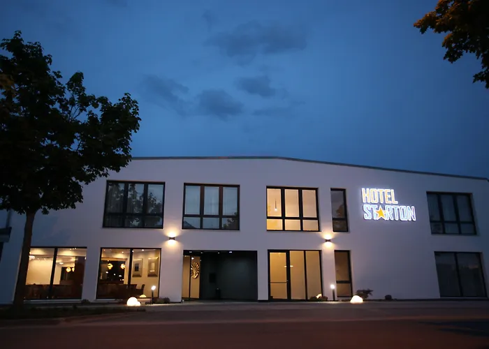 Hotel Starton am Village
