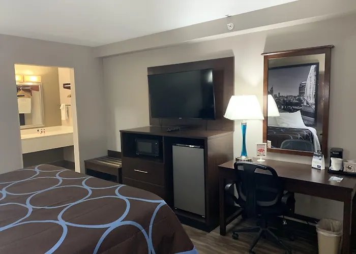 Super 8 By Wyndham Cookeville, Tn