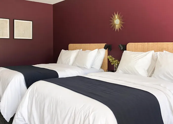 The Nomad Motel - International Falls, Mn - Near Canadian Border