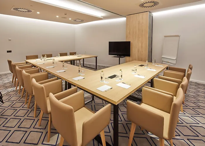 Hampton By Hilton Barcelona Fira Gran Via