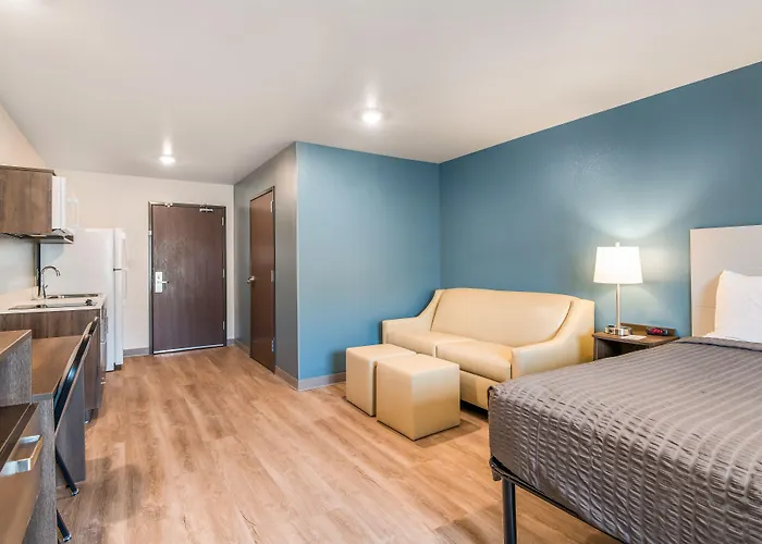 Woodspring Suites Missoula