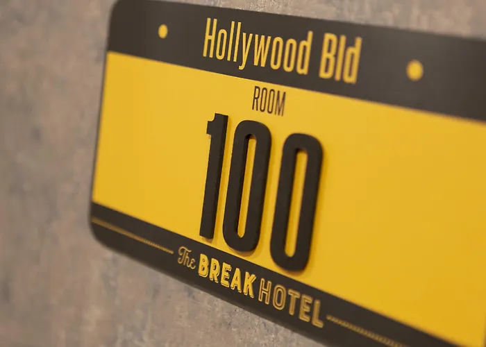 Break Hotel