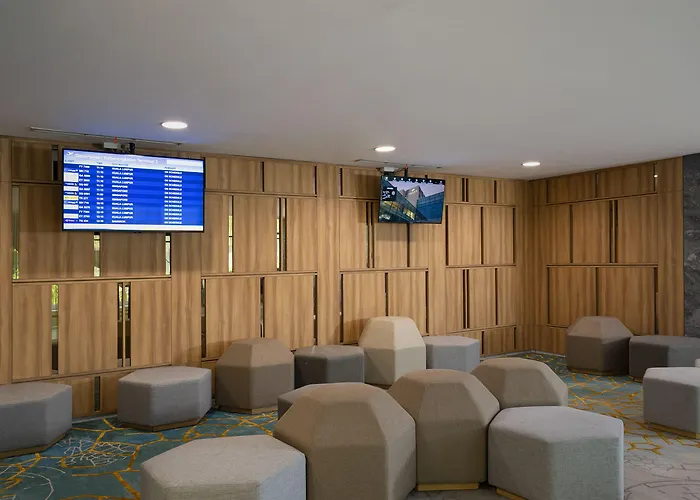 Anara Airport Hotel