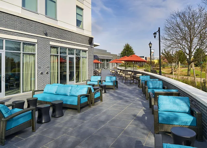 Hyatt Place Wilmington Riverfront