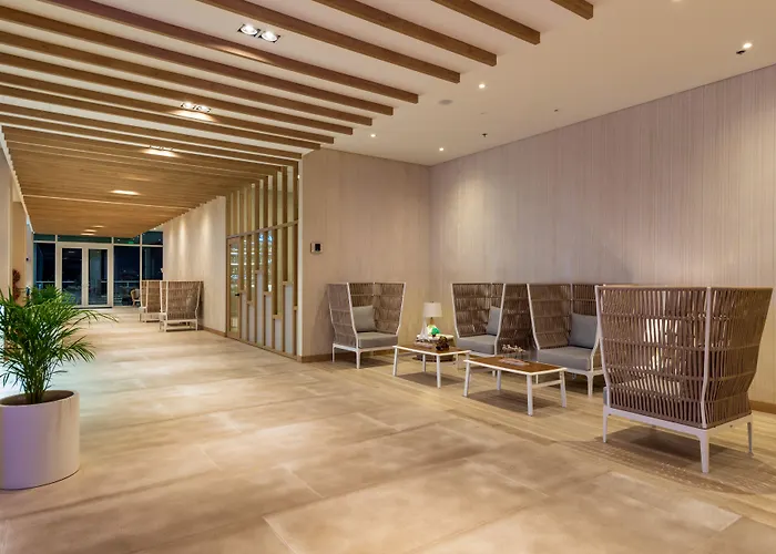 Aquamare Hotel