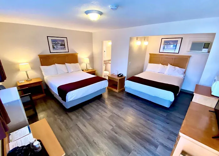 Silver Star Motel
