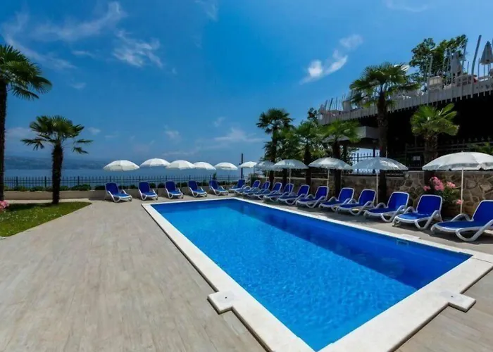 Hotel Domino