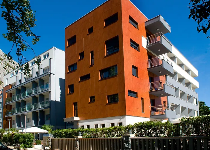 Hotel Plaza