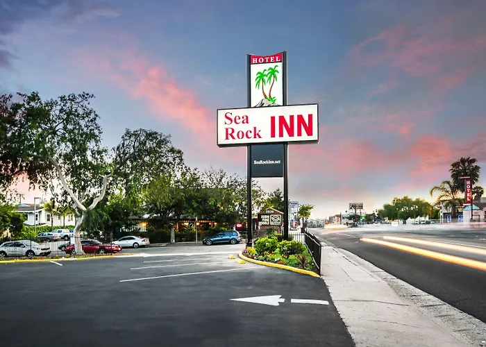 Sea Rock Inn - Long Beach