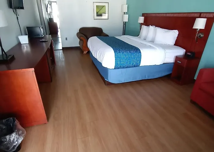 Travelodge By Wyndham Petersburg