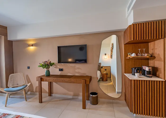Minos Ambassador Suites & Spa - Adults Only