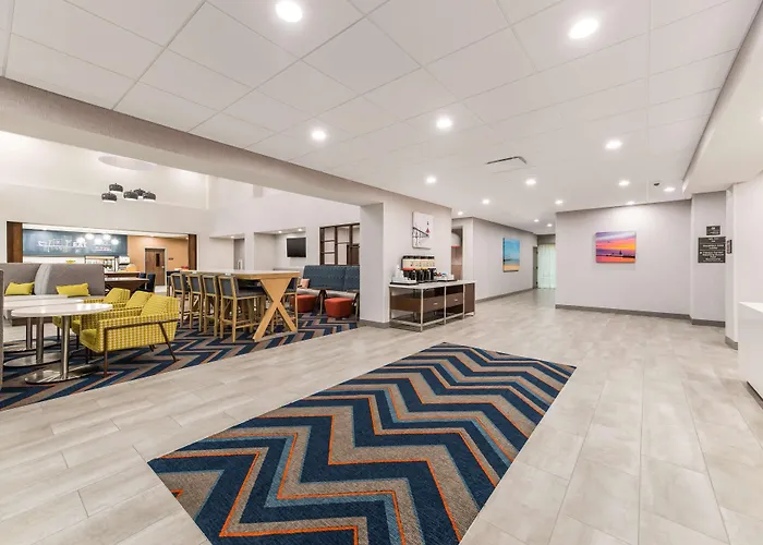 Hampton Inn & Suites Benton Harbor, Mi