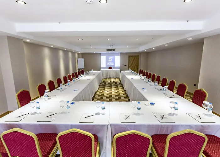 Shimall Hotel