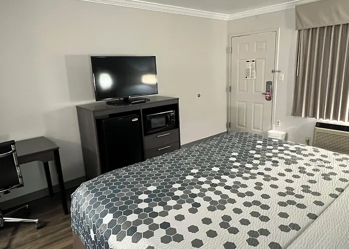 Econo Lodge Byron - Warner Robins
