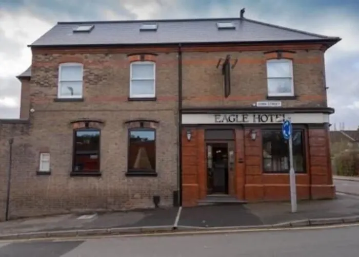 Eagle Hotel Luton Airport