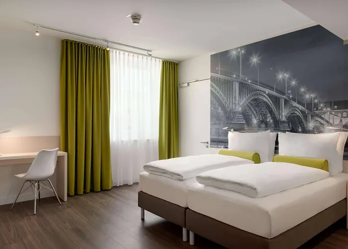 Super 8 By Wyndham Mainz Zollhafen