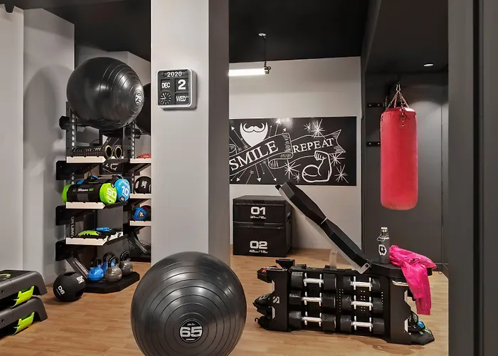 Moxy Lille City