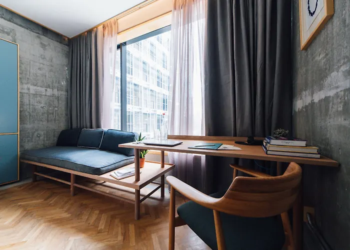 Kloe Hotel